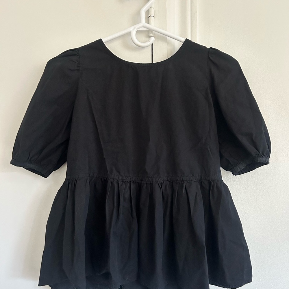 Twik Elegant Black Top